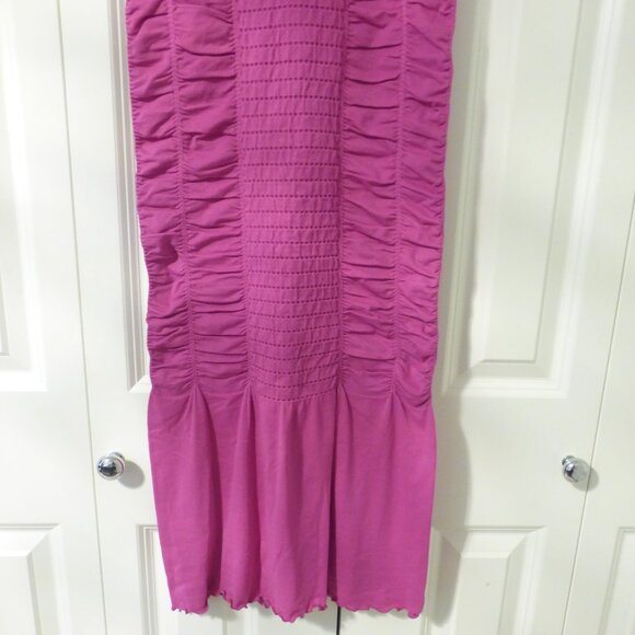 GUILTY! Dark pink stretchy form fitting midi dress - Picture 3 of 9